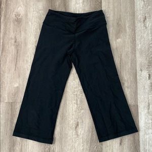 Lululemon crop